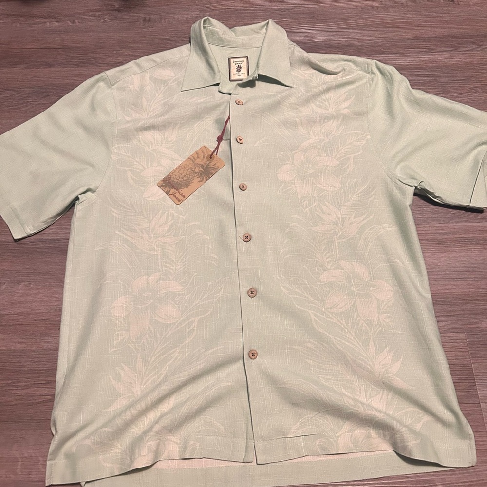 Jamaica Jaxx Button Up